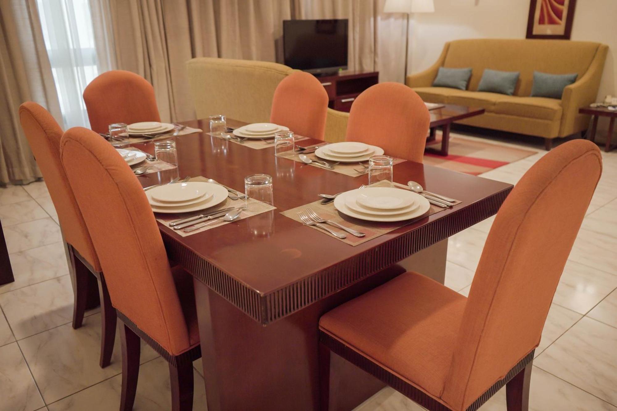 City Seasons Hotel & Suites Μουσκάτ Εξωτερικό φωτογραφία