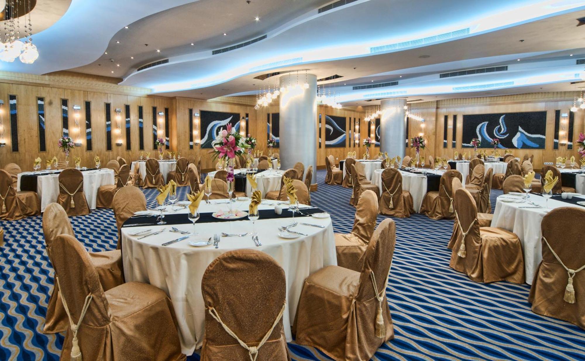 City Seasons Hotel & Suites Μουσκάτ Εξωτερικό φωτογραφία