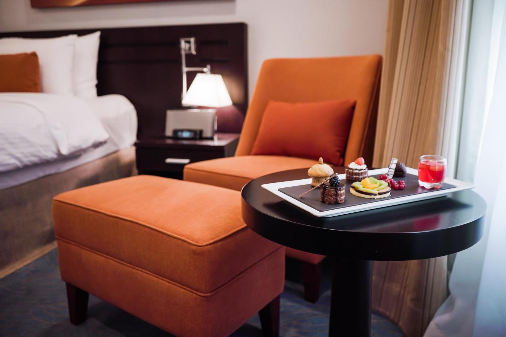 City Seasons Hotel & Suites Μουσκάτ Δωμάτιο φωτογραφία