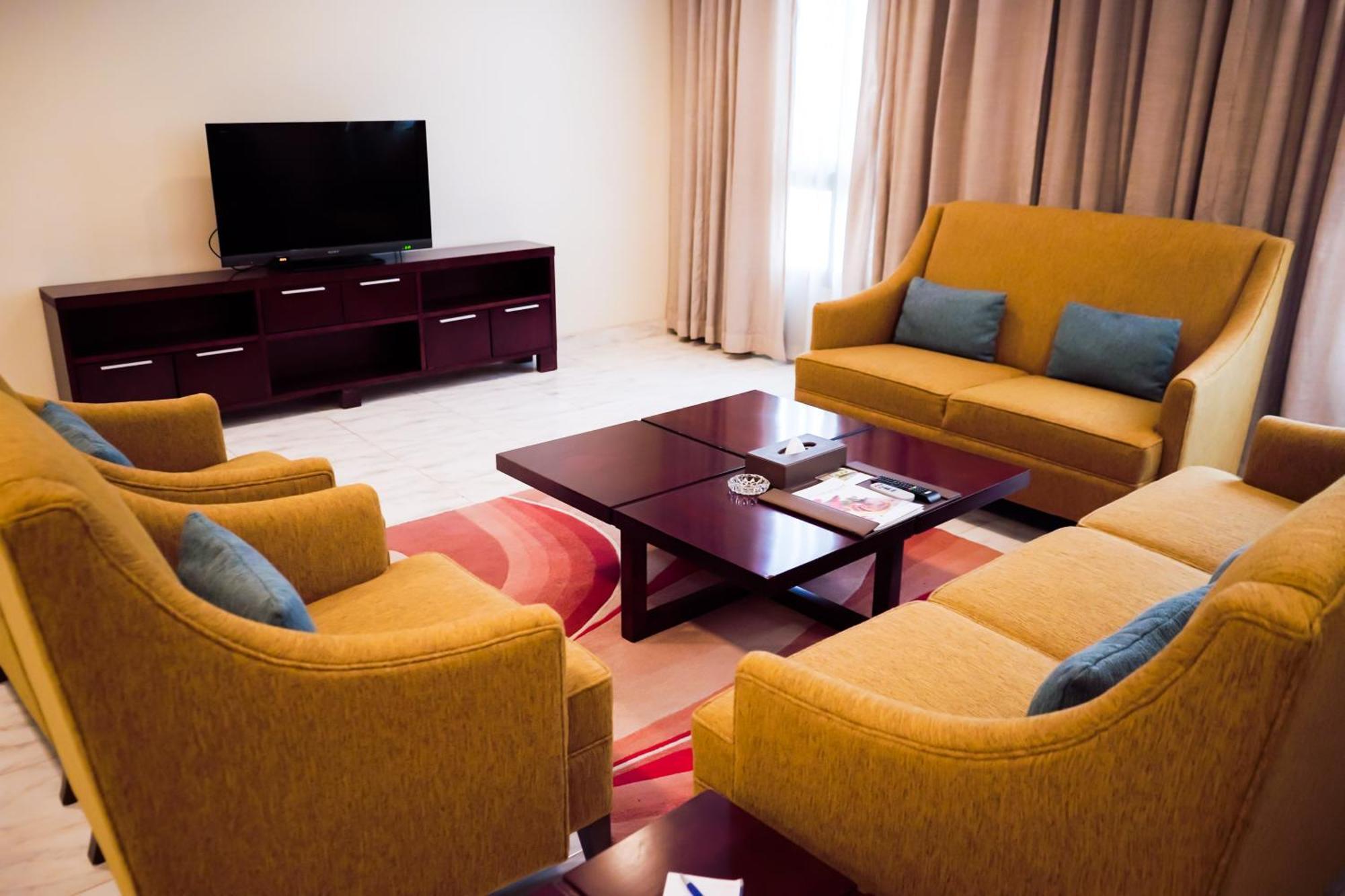 City Seasons Hotel & Suites Μουσκάτ Δωμάτιο φωτογραφία